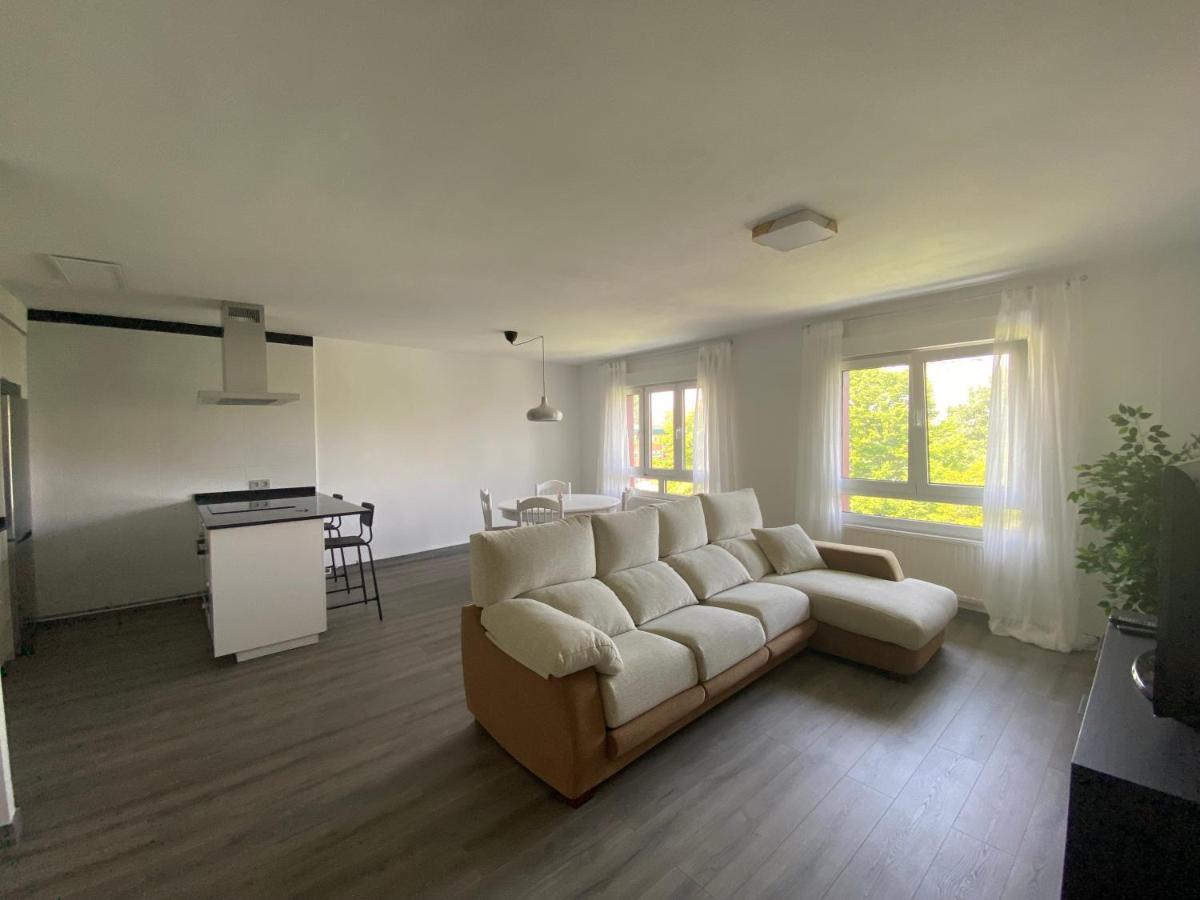 173A Amplio Apartamento Moderno Gijón Esterno foto