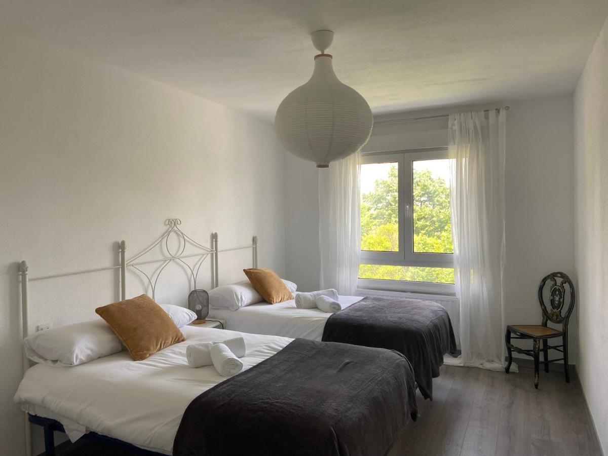 173A Amplio Apartamento Moderno Gijón Esterno foto